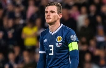 Tottenham mengonfirmasi ‘pemenang terbukti’ Robertson sebagai rekrutan pertama De Zerbi