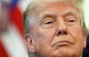 Trump mengatakan serangan militer AS membunuh pemimpin geng Tren de Aragua: NPR