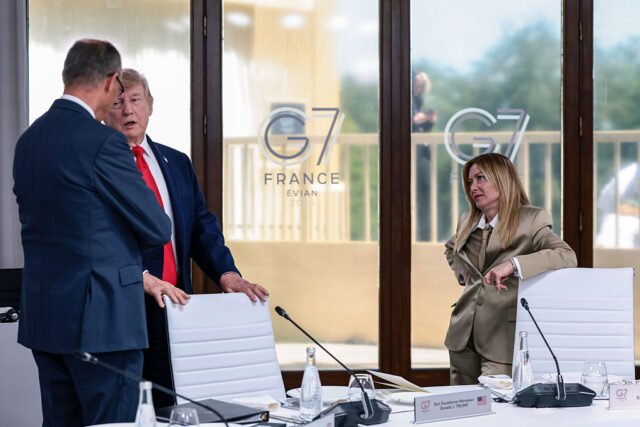 Trump meningkatkan perselisihan dengan Meloni dari Italia terkait foto G7