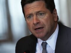 Trump menunjuk Jay Clayton sebagai direktur intelijen nasional: NPR