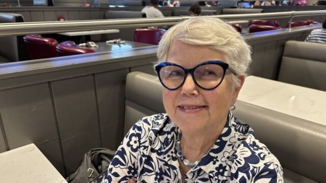 Vaksin kanker yang dipersonalisasi untuk melawan melanoma: NPR