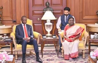 Wakil Presiden Paul Mashatile bertemu dengan Presiden India Droupadi Murmu untuk memperkuat hubungan bilateral