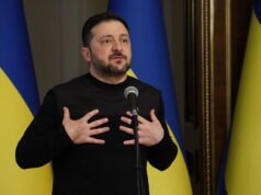 Zelensky menyerukan pertemuan dan gencatan senjata melalui surat kepada Putin