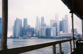 Batam atau Bintan Singapura? Panduan Keputusan Akhir Pekan (2026)