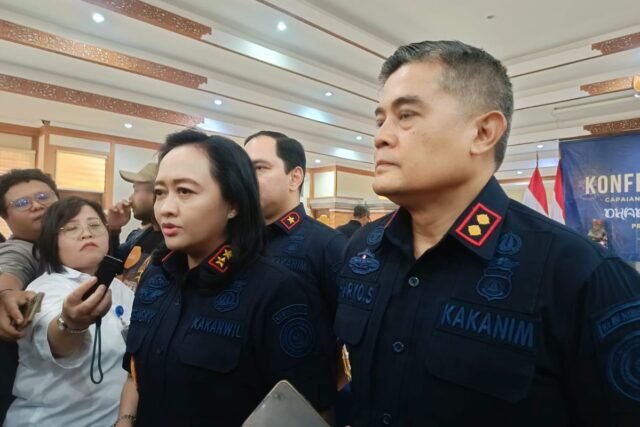Imigrasi mendeportasi 342 warga negara asing di Bali pada paruh