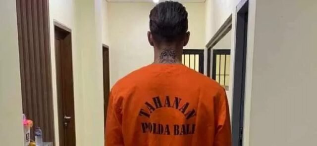 Jaksa menuntut hukuman 15 bulan penjara bagi warga negara Swiss